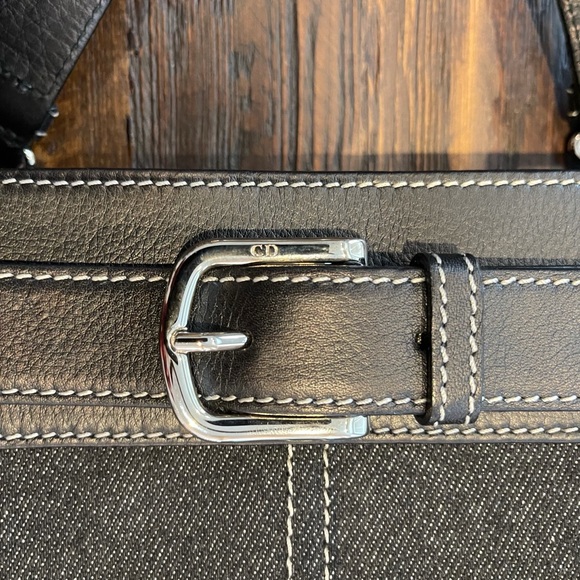 Christian Dior Bag - Picture 4 of 15